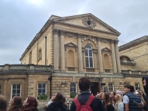 pro-KXcD3MPf-Stredni